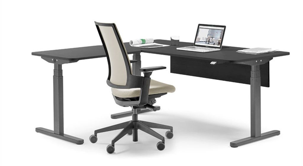 Escritorios de trabajo Teletrabajo en casa y de pie