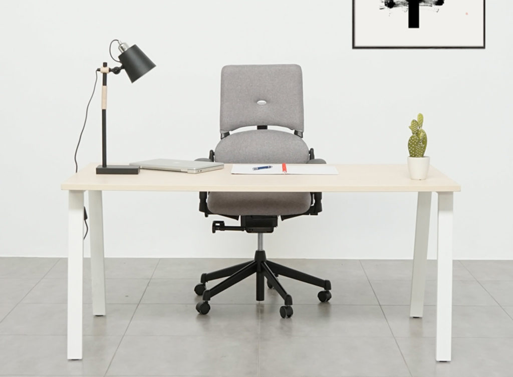 Mesas de escritorio de melamina en acabados de madera