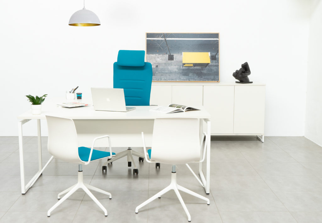 la mesa de trabajo de madera que necesitas