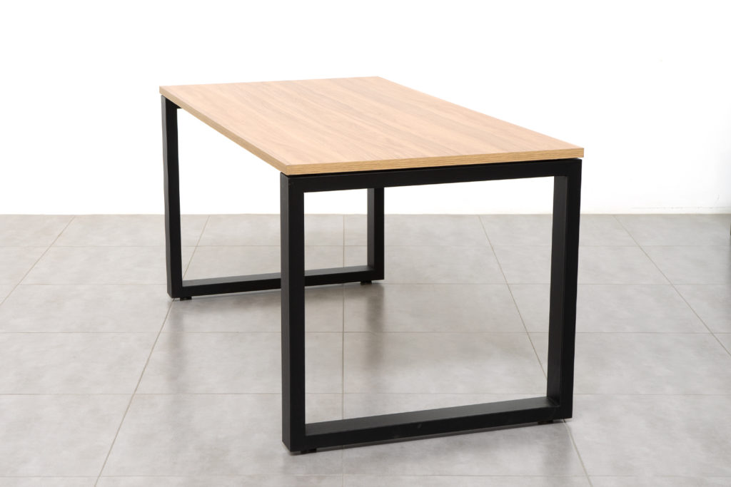 cómo limpiar escritorios de madera maciza