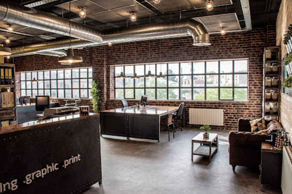 Oficina estilo industrial