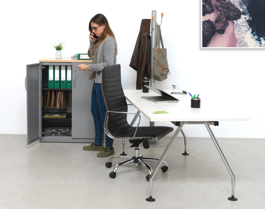 Las mejores mesas de oficina para atender al público