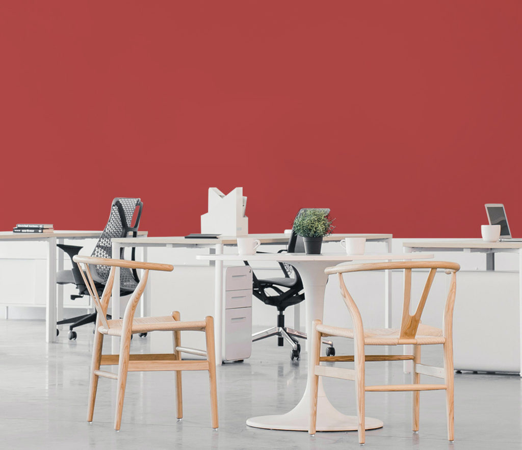 con que color combina rojo paredes