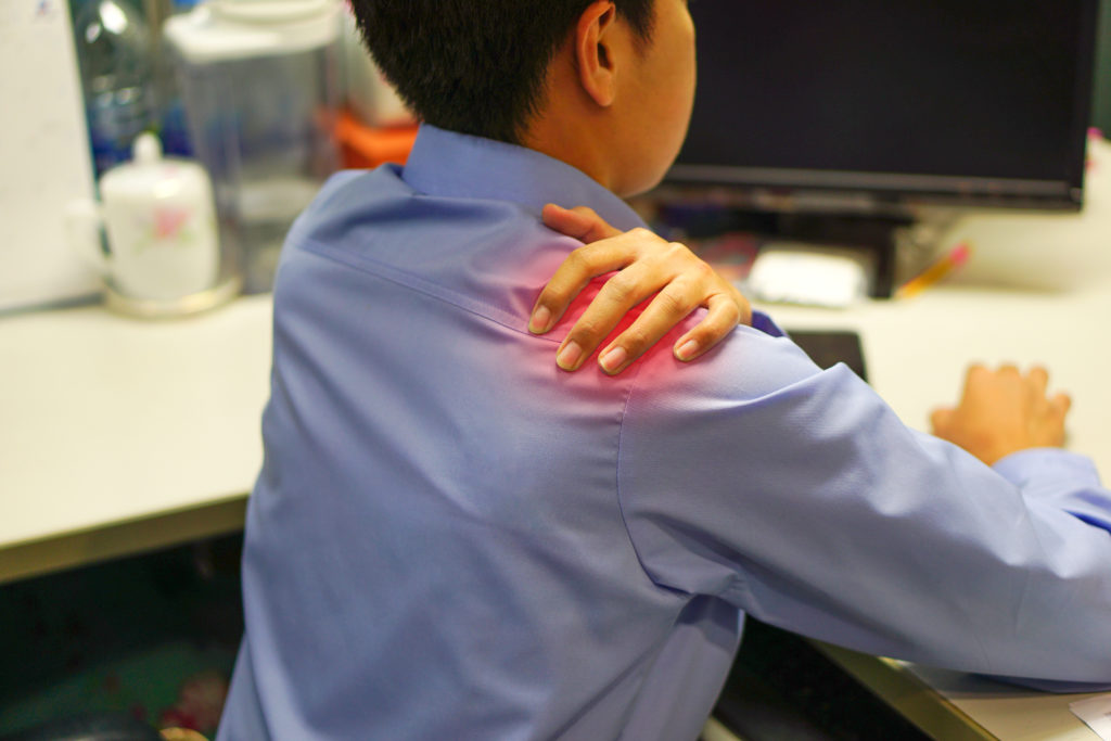 Sillas de oficina para personas con probleamas y dolor de espalda