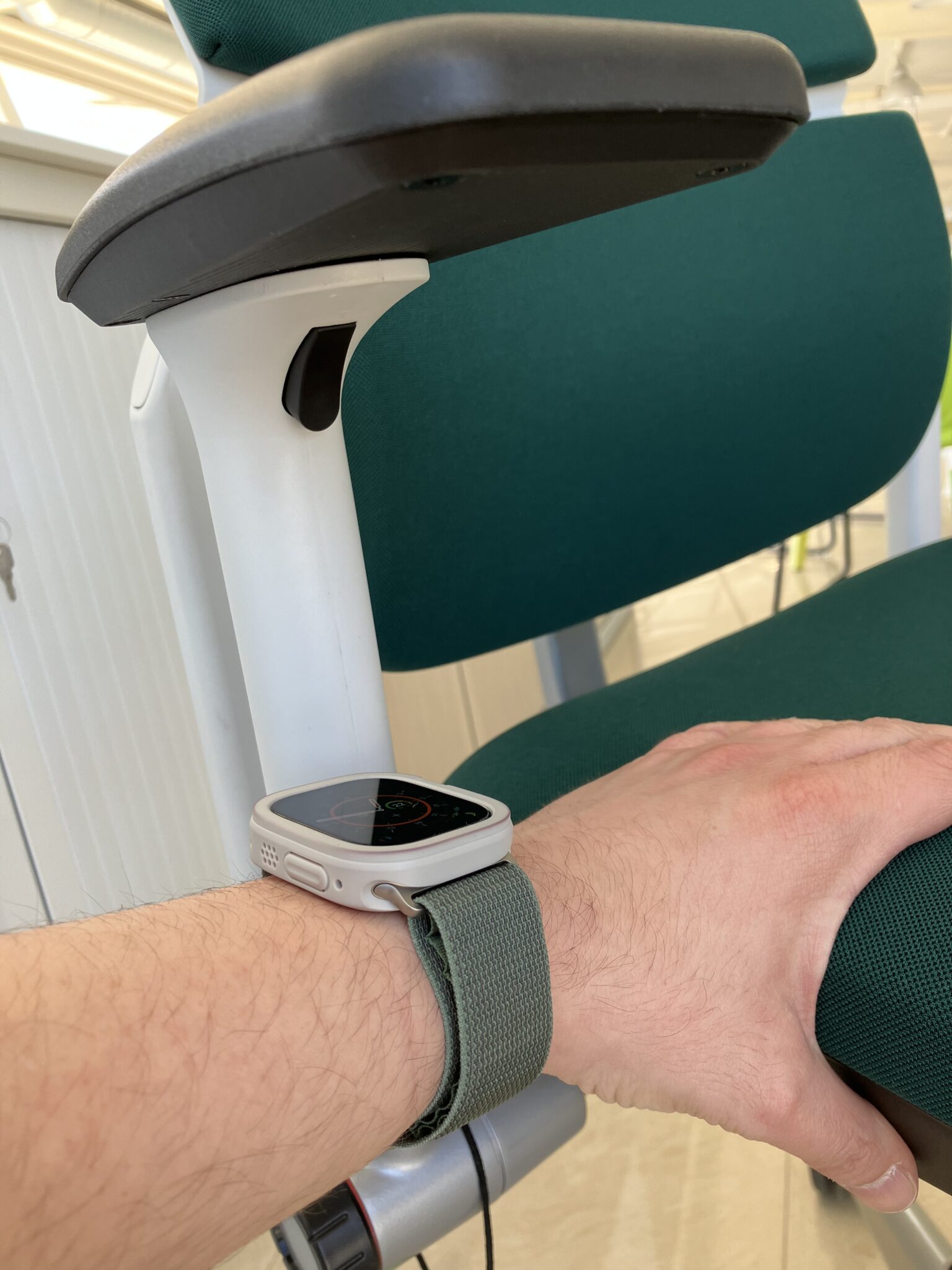 partes silla de oficina y para que sirven las palancas