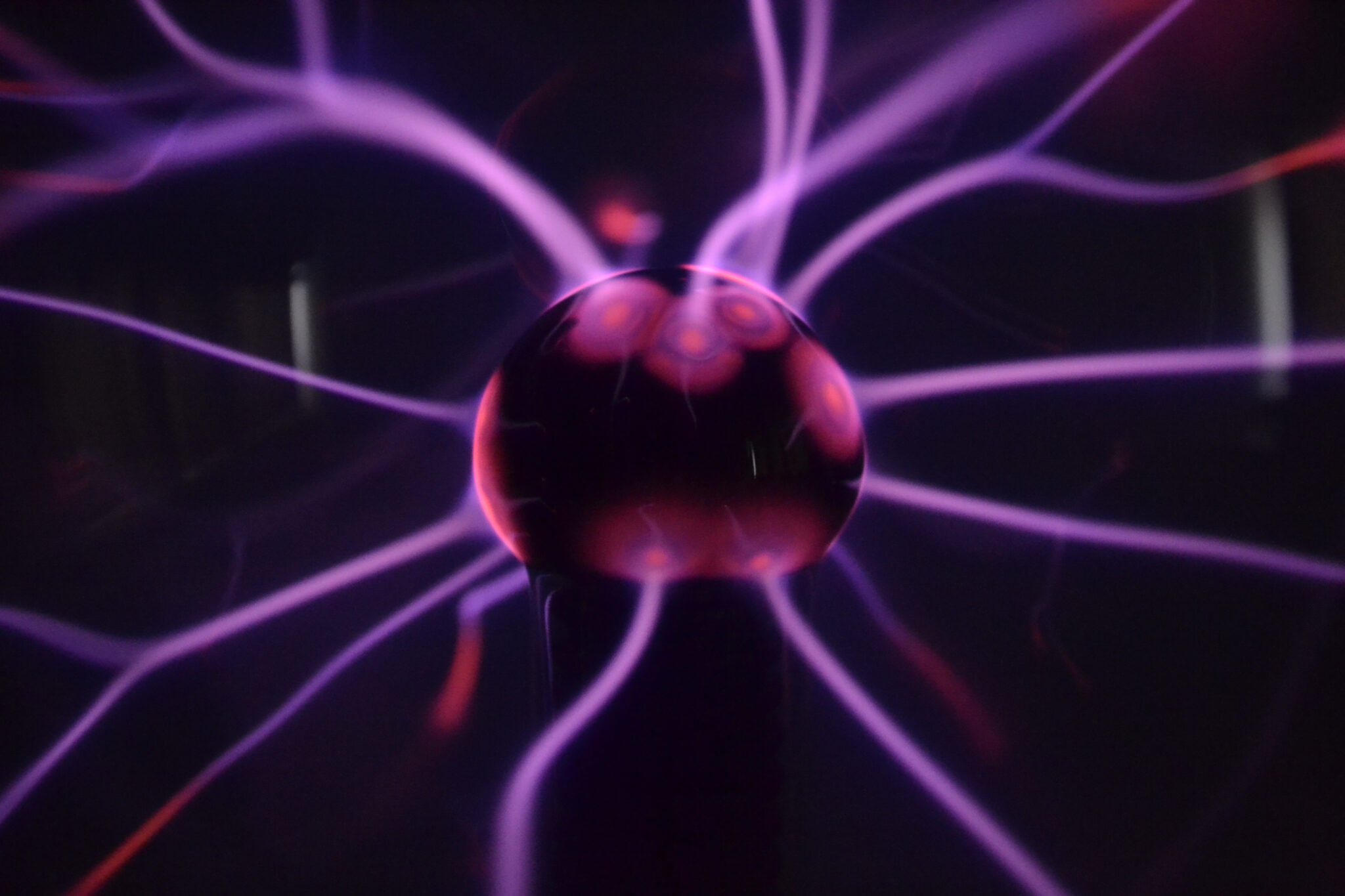 quitar electricidad estática del pelo y la ropa