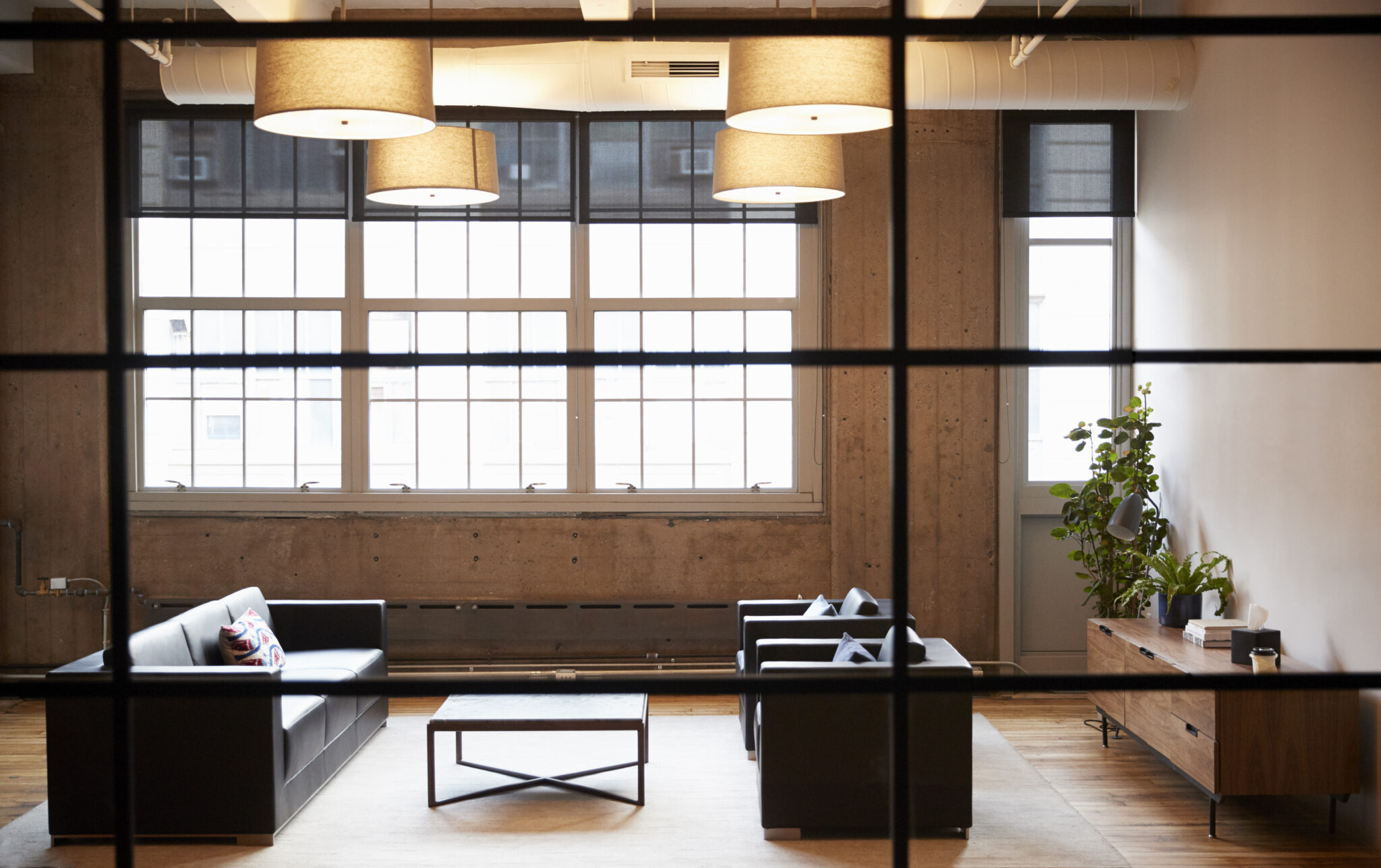 Cómo decorar la sala de reuniones