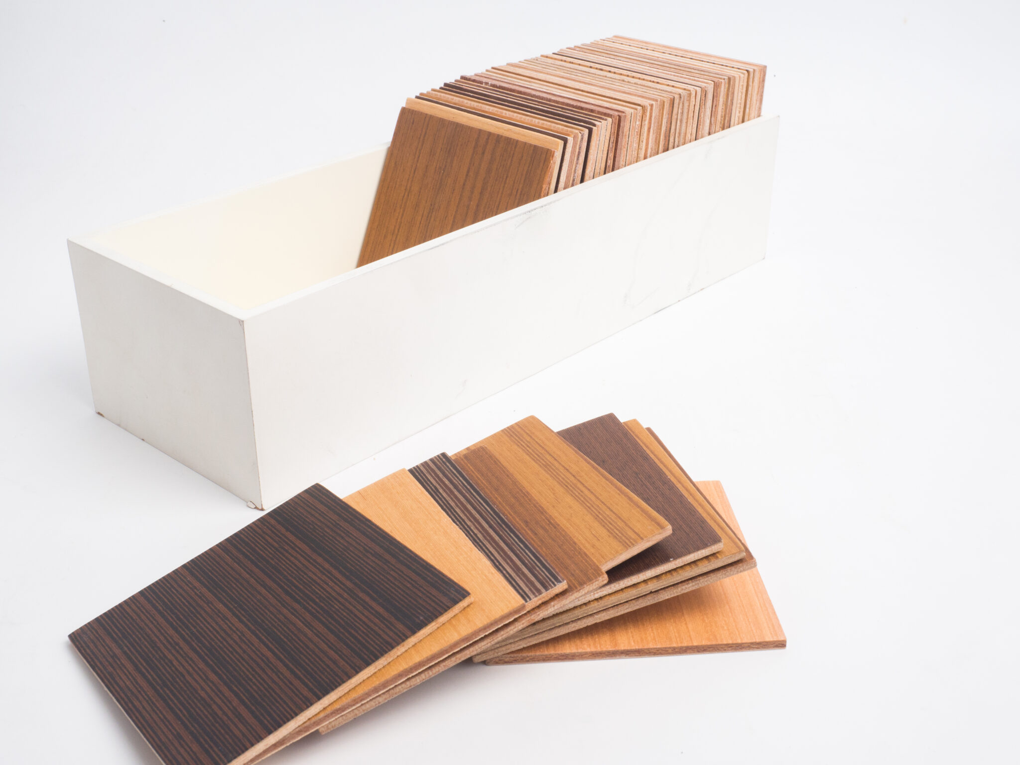 Muebles de Chapa de Madera vs