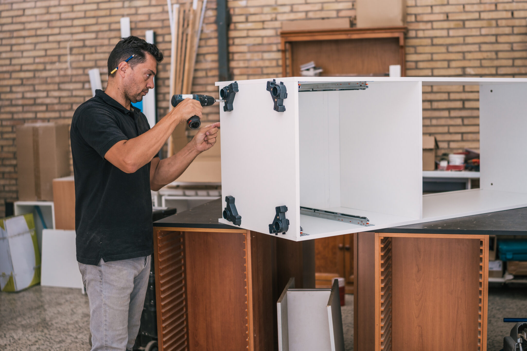 Cómo deshacerse de muebles de oficina viejos sin dañar el medio ambiente