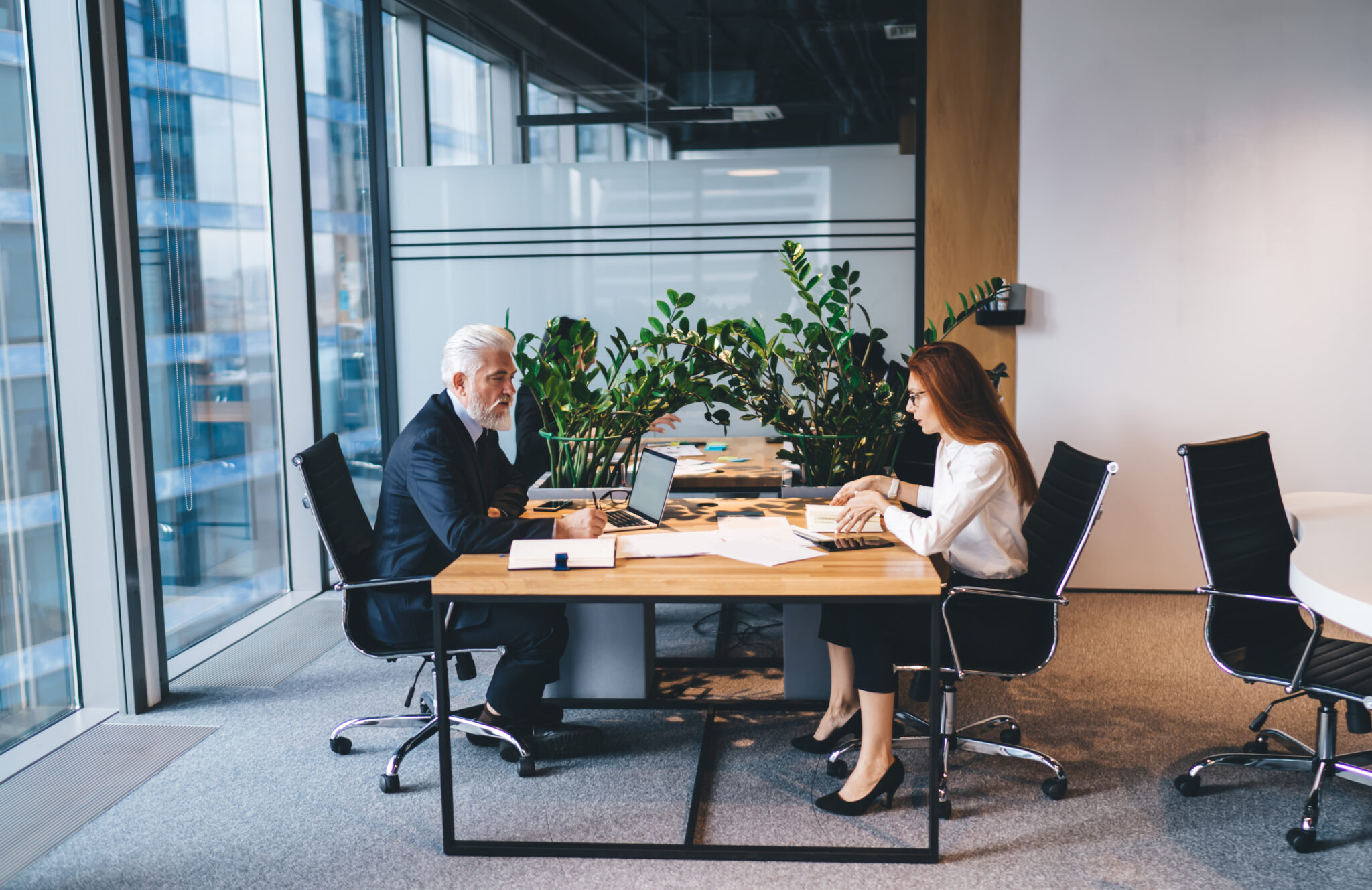 Cómo comprar mesas de reunión en internet: Método 100% efectivo