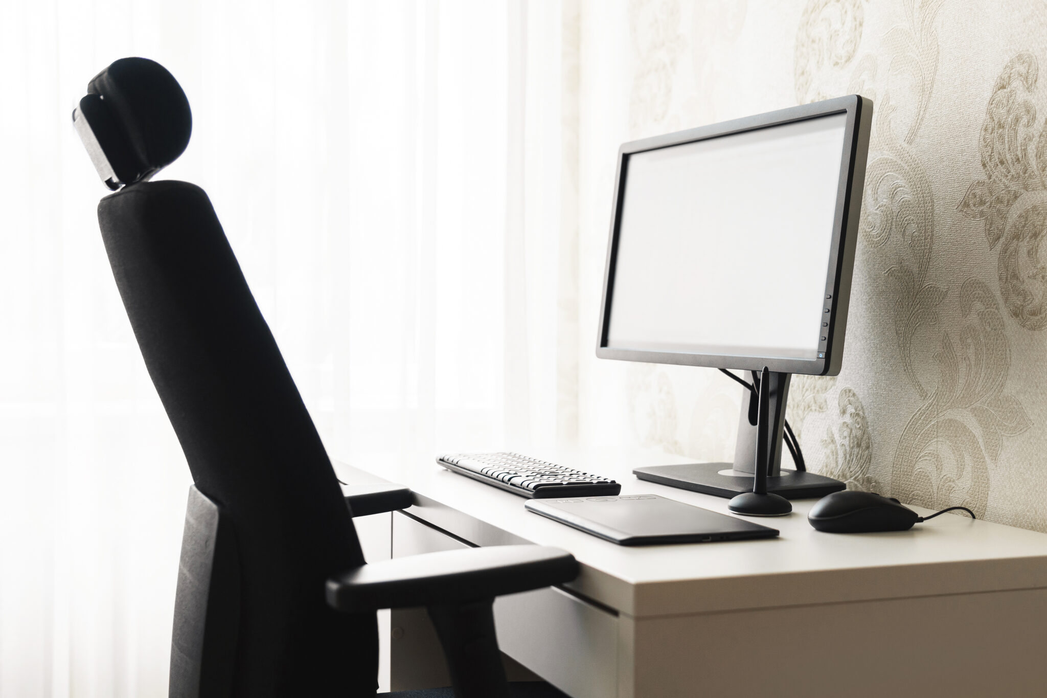 ¿En qué se diferencian las sillas de oficina ergonómicas de otras opciones?