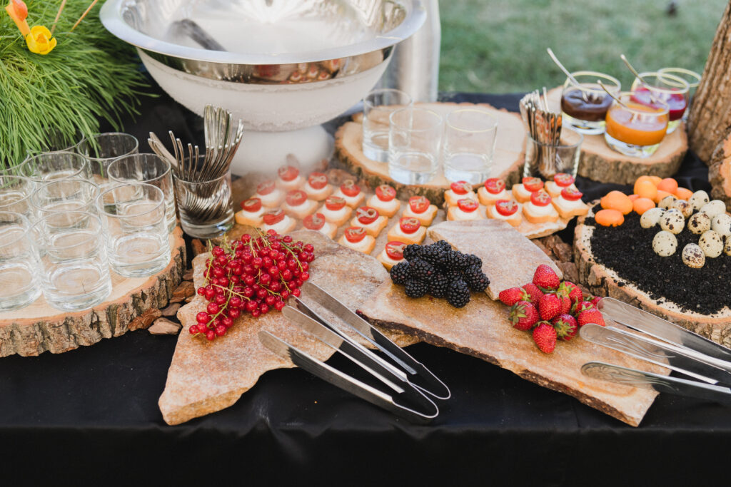 Cómo aplicar la sostenibilidad en el catering y servicios de alimentos en oficinas