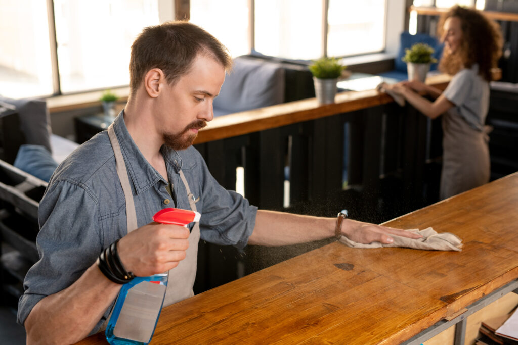 Cómo aplicar la sostenibilidad en el catering y servicios de alimentos en oficinas