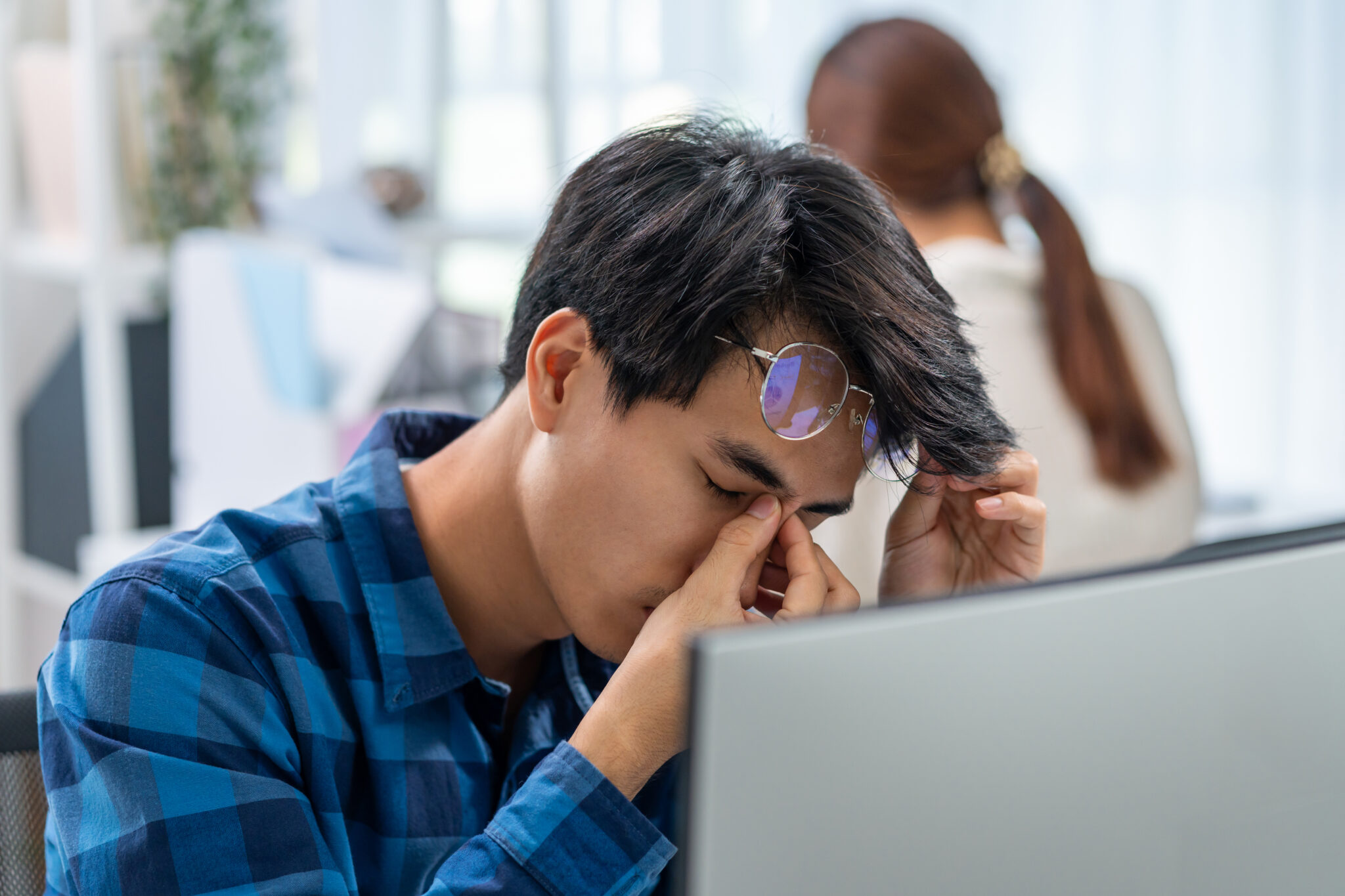 Ejercicios para Relajar tus Ojos tras un Día de Trabajo​