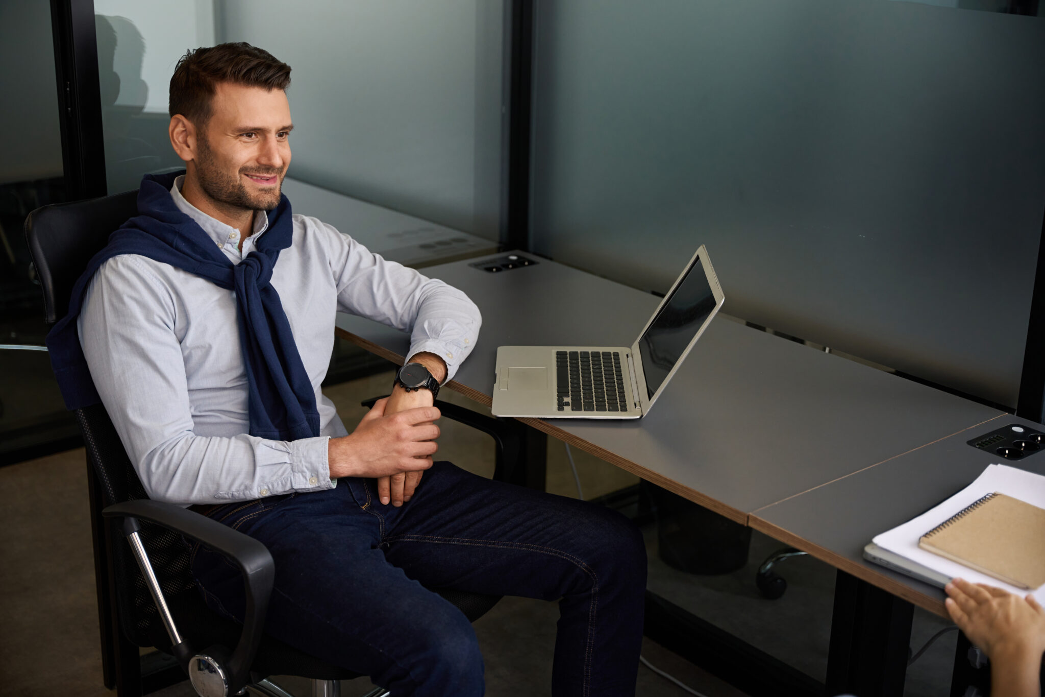 Principales problemas de ergonomía en la oficina y soluciones