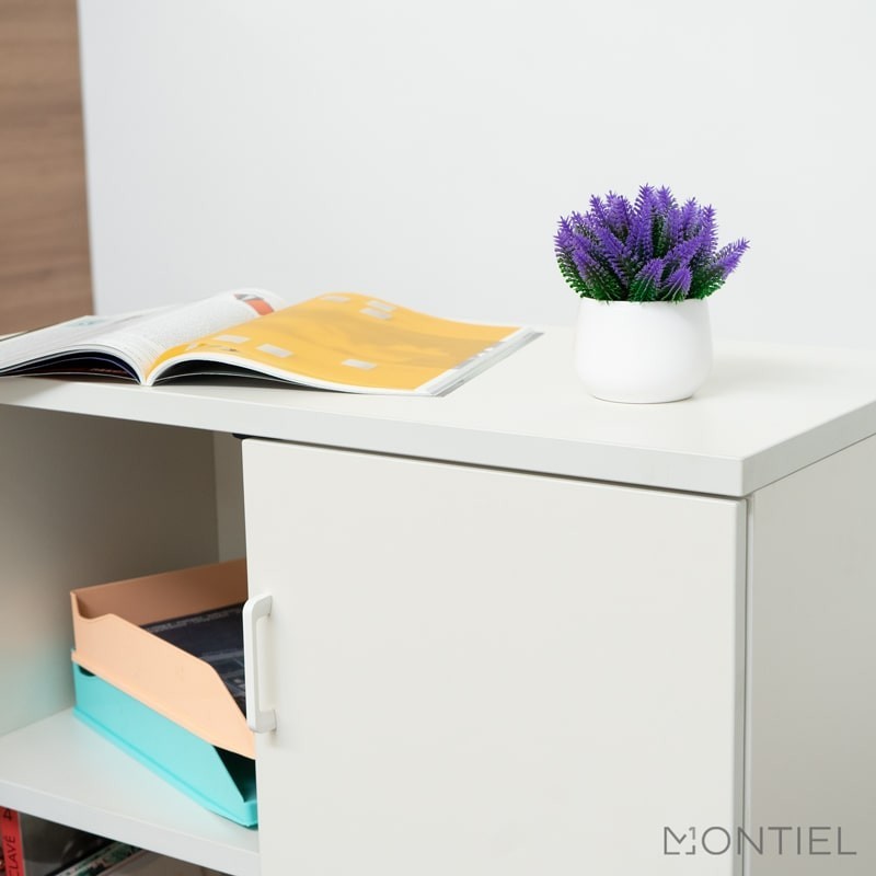 gallery-item