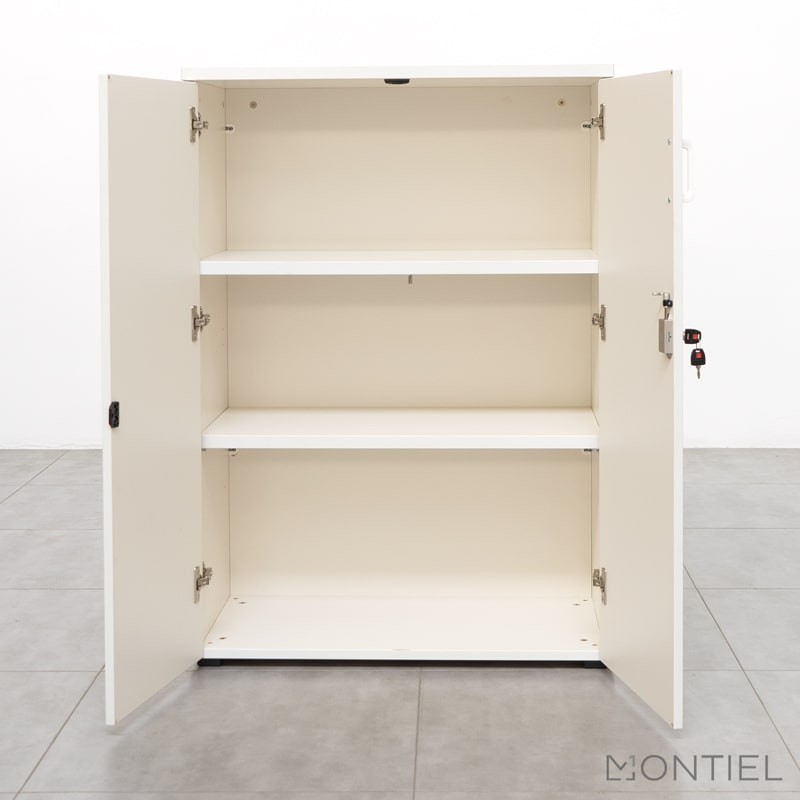 gallery-item