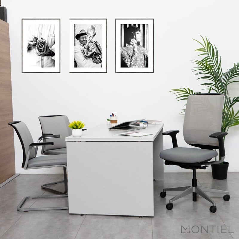 gallery-item