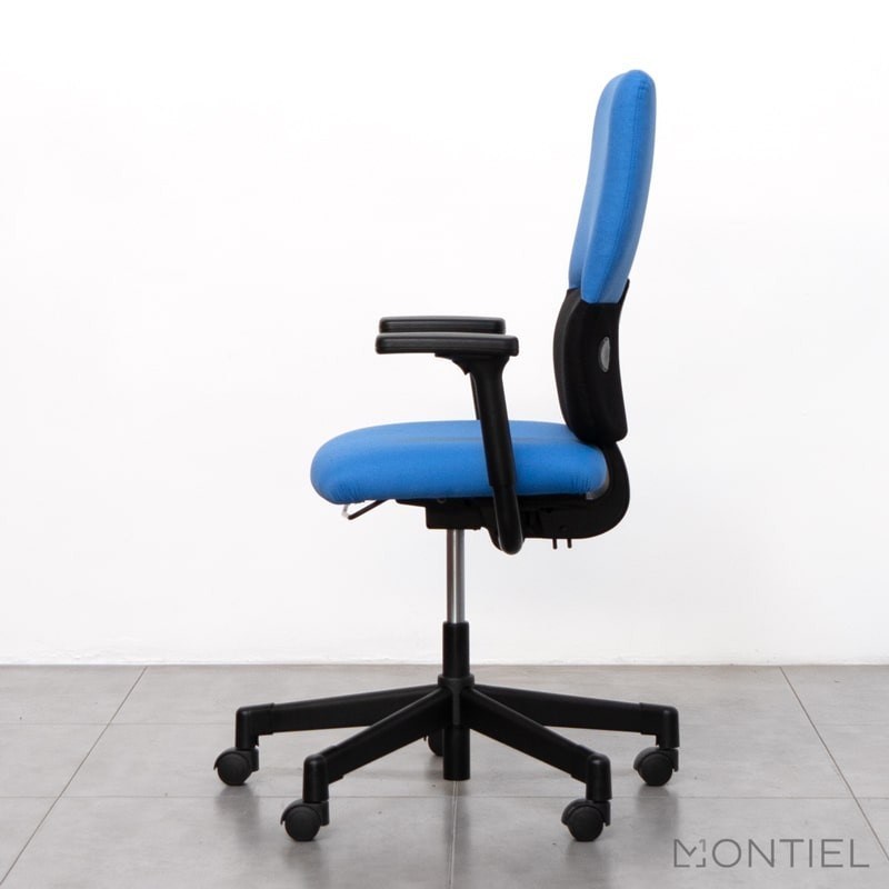gallery-item