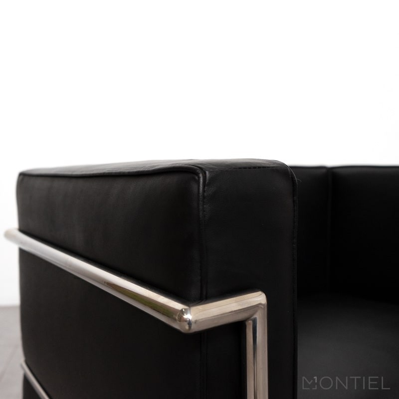 gallery-item