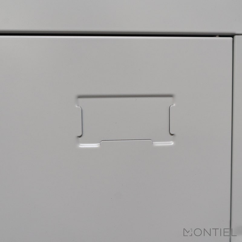 gallery-item