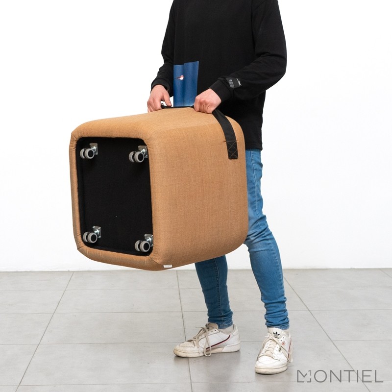 gallery-item
