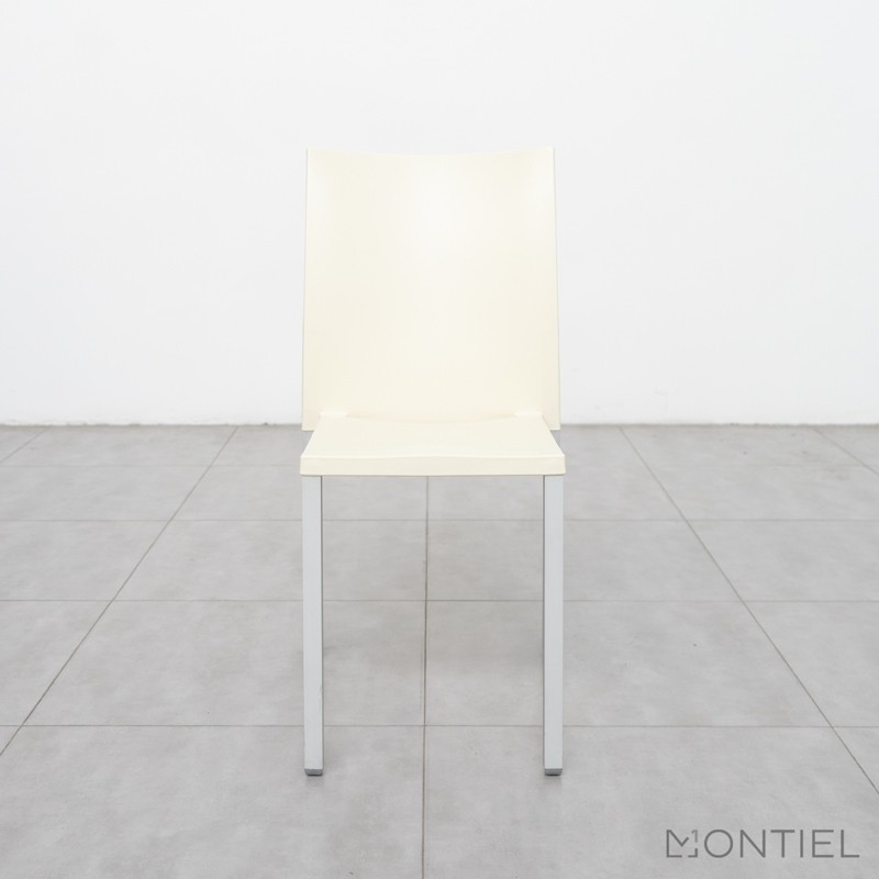 gallery-item