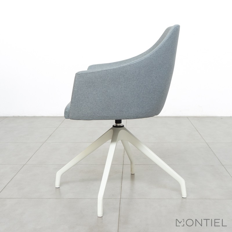 gallery-item