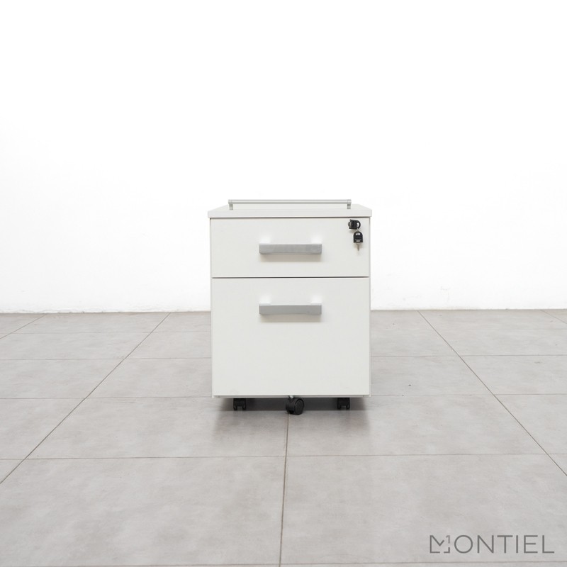 gallery-item