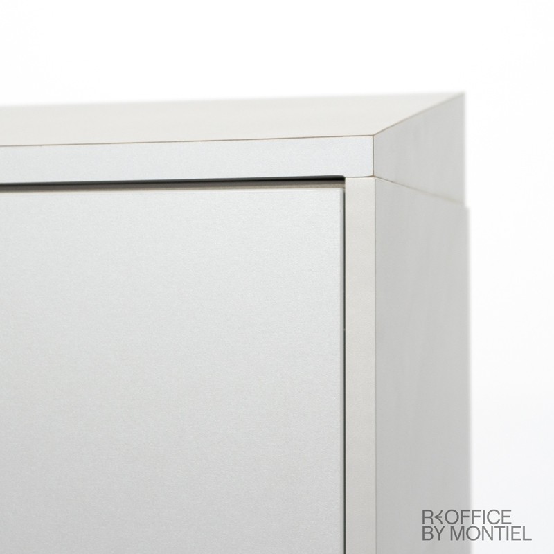 gallery-item