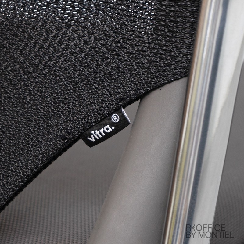 gallery-item