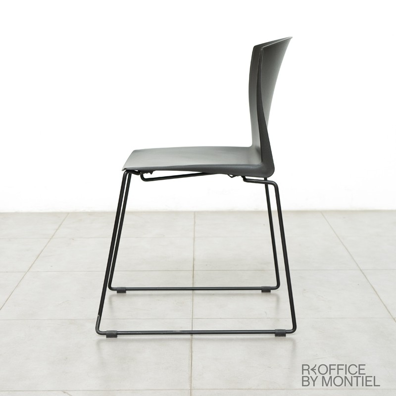 gallery-item
