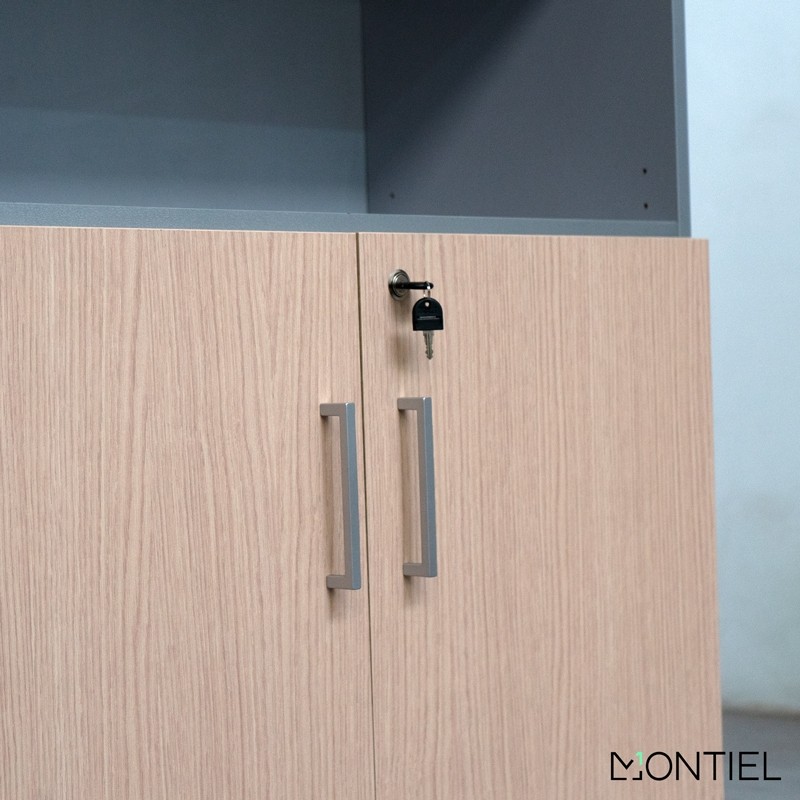 gallery-item