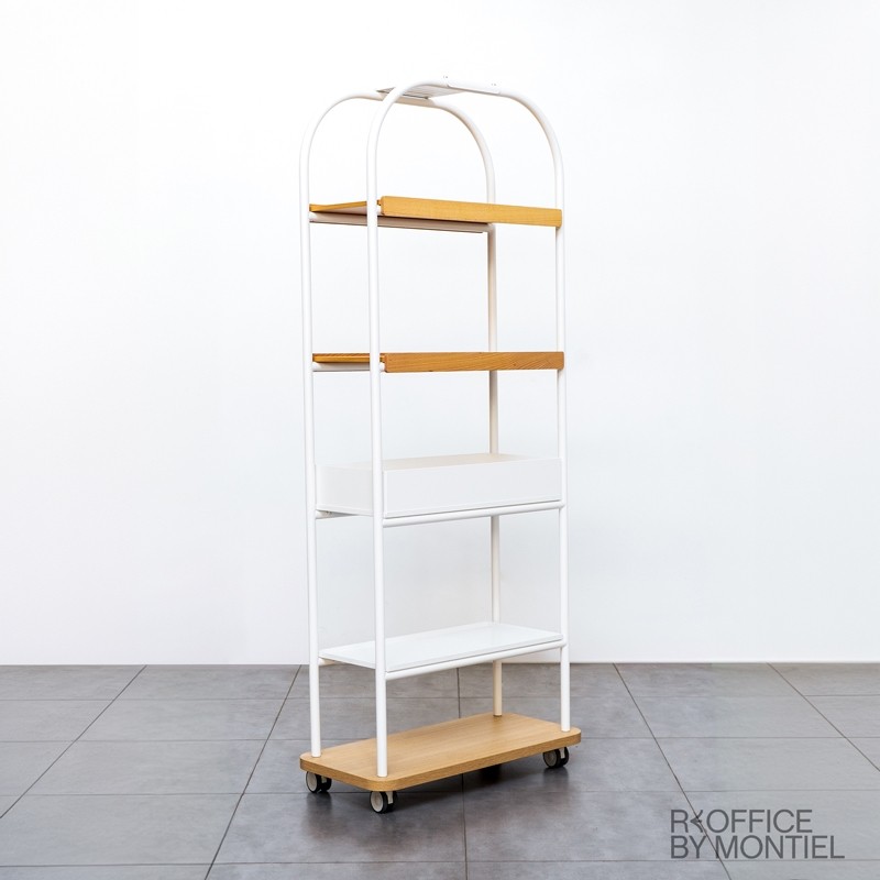 gallery-item