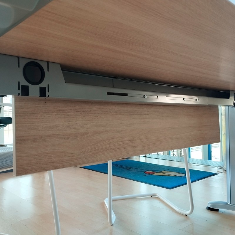 gallery-item
