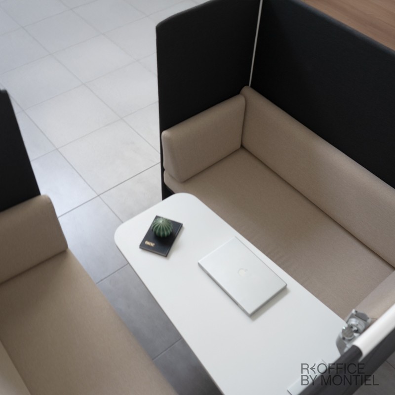 gallery-item
