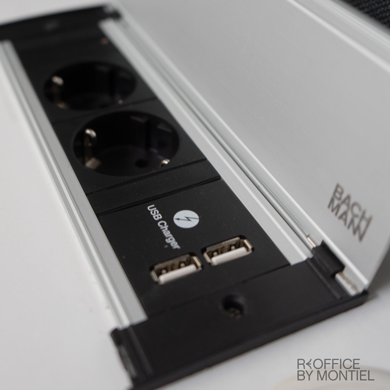 gallery-item