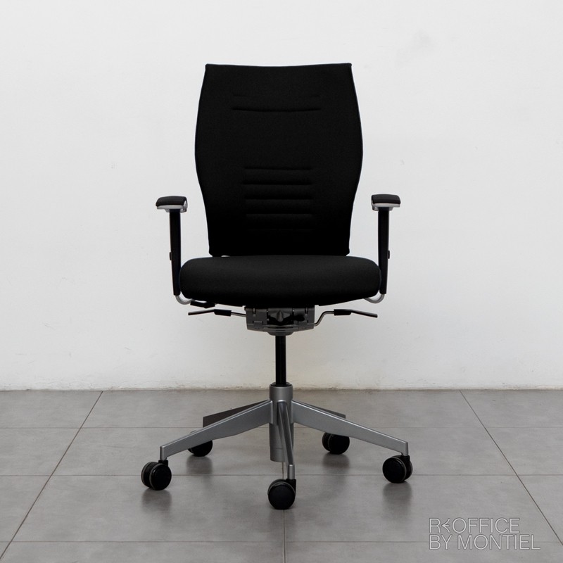 gallery-item