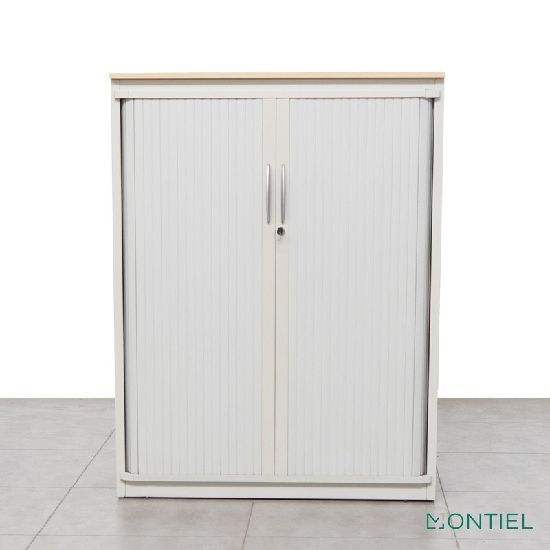 gallery-item