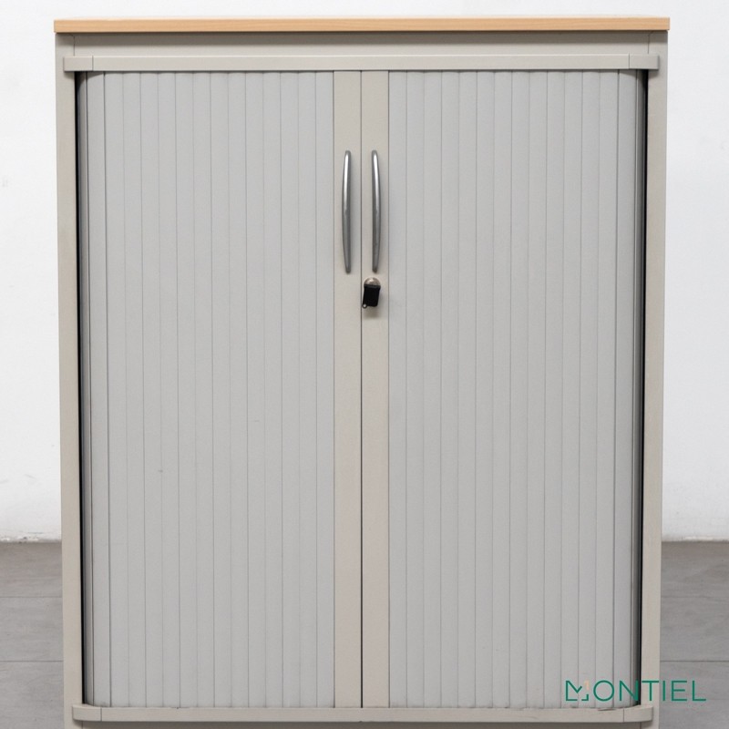 gallery-item