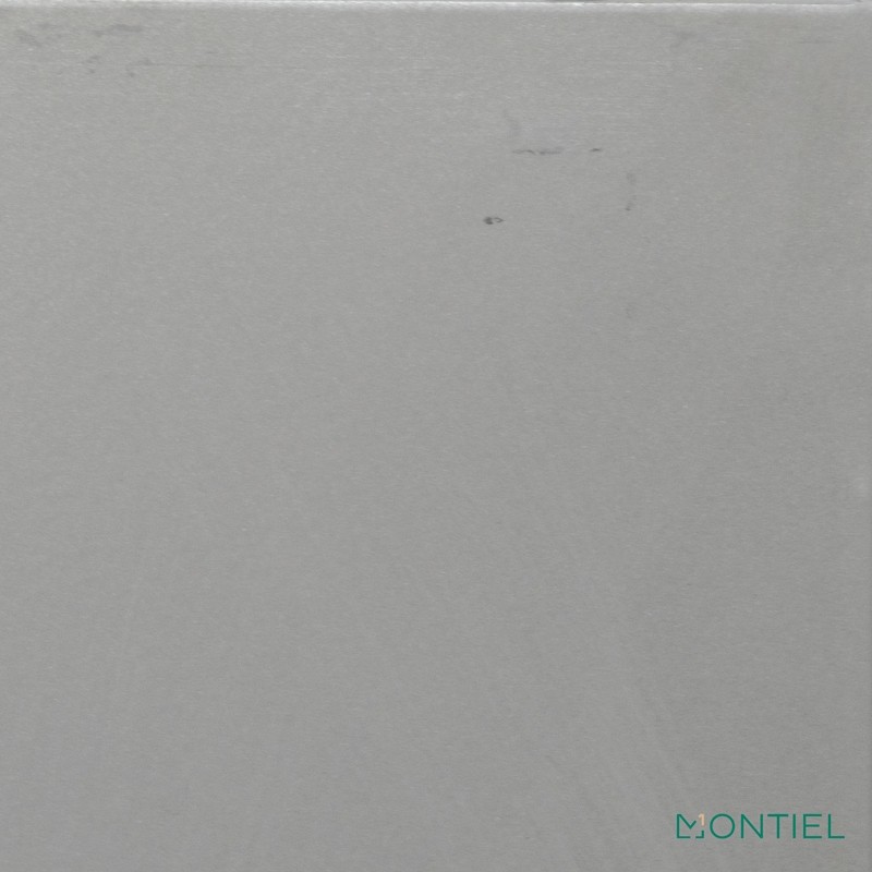gallery-item