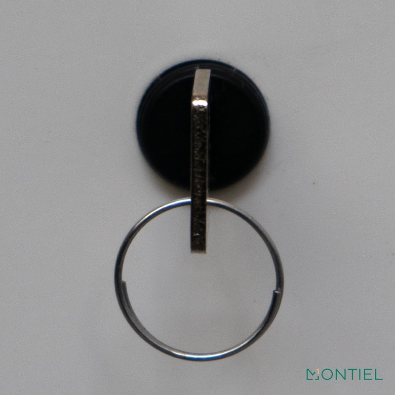 gallery-item