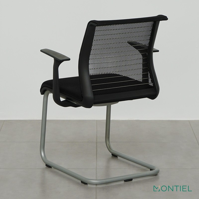 gallery-item