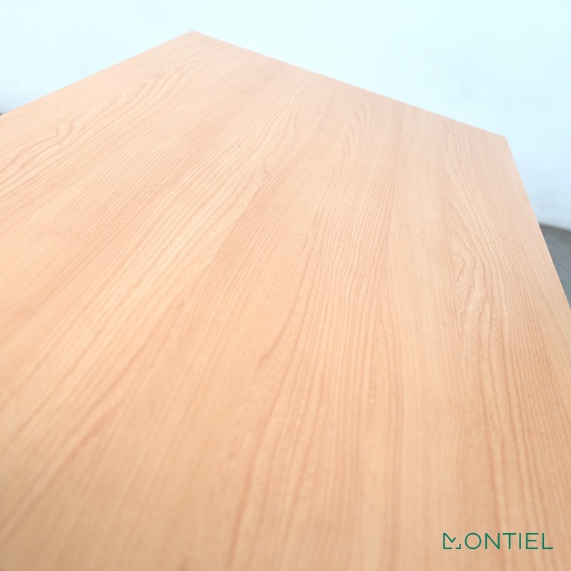 gallery-item
