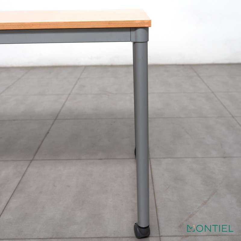 gallery-item