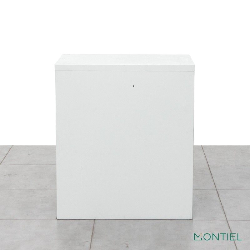gallery-item