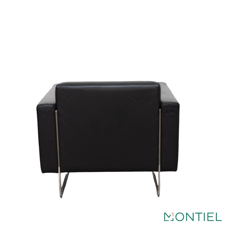 gallery-item