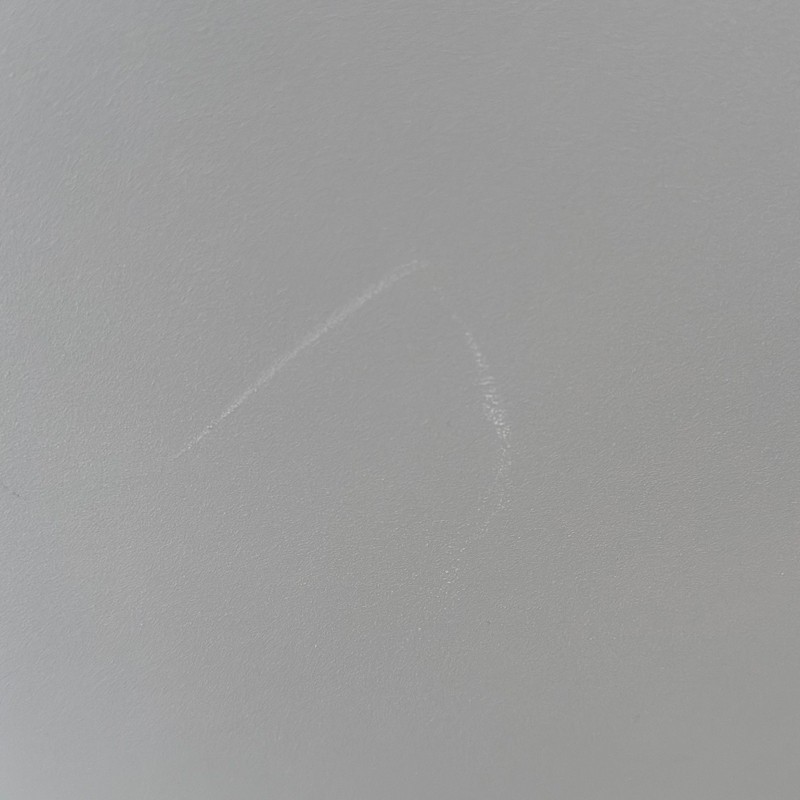 gallery-item