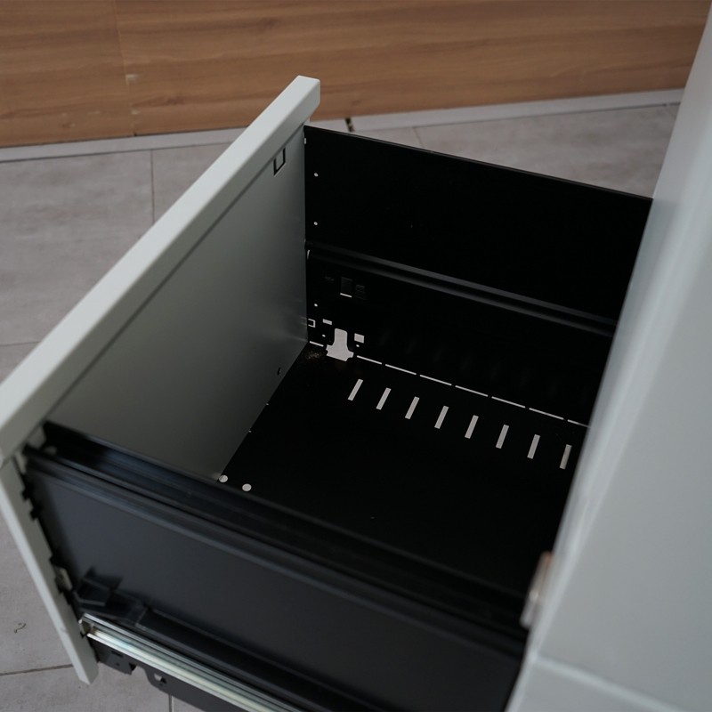 gallery-item