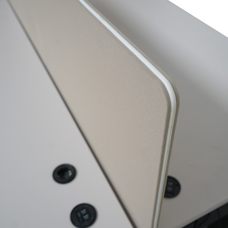 gallery-item